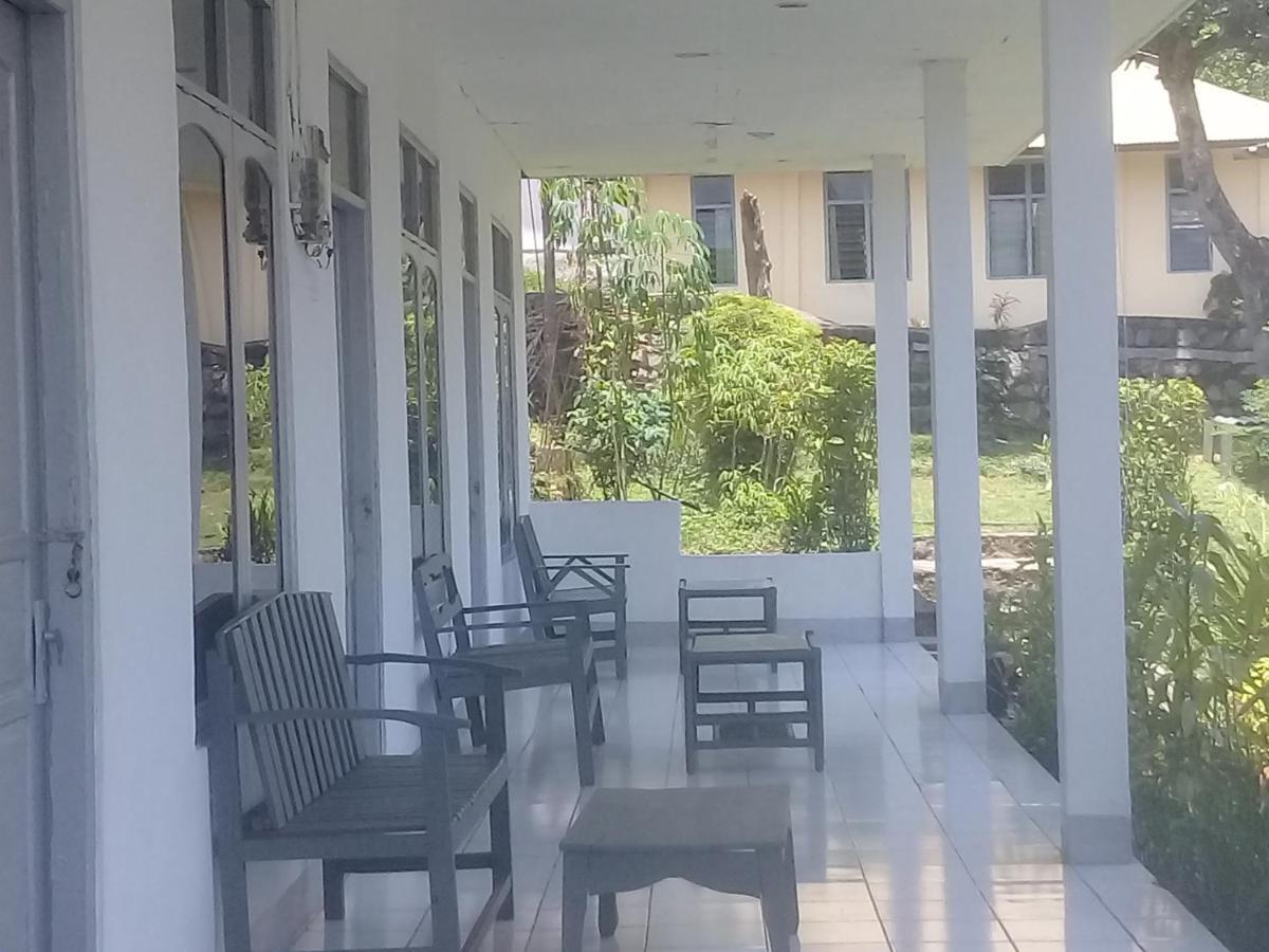 Hidayah Homestay Kelimutu Esterno foto