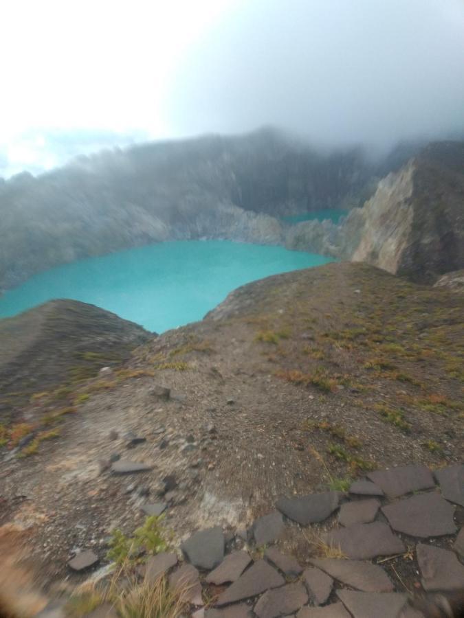 Hidayah Homestay Kelimutu Esterno foto
